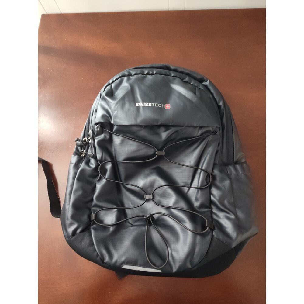 Swiss Tech Unisex Bungee 20 Liter Backpack for School or Work, BlackNOT FOR
SALE